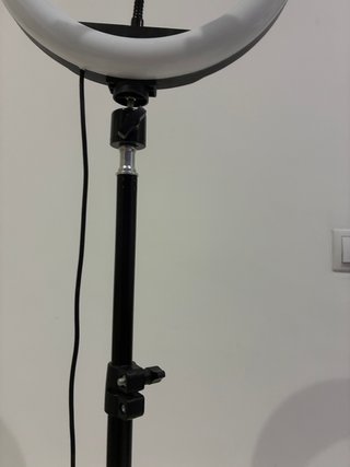 Ale-Hop Aro LED RGB 26cm con Trípode