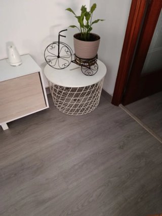 Mesa auxiliar blanca diseño
