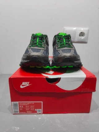 Nike Zoom Vomero 5 Talla 43