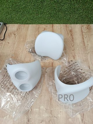 Alice's Garden - Reposacabezas + portavasos para SPA Hinchable