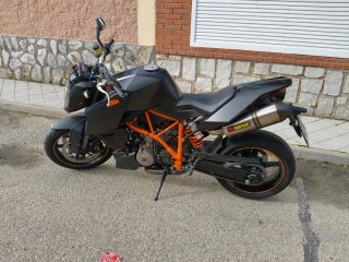 CAMBIO por moto R. KTM Superduke 990 R.