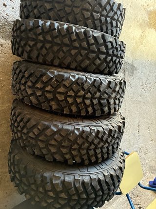 Llantas y neumaticos Suzuki Samurai
