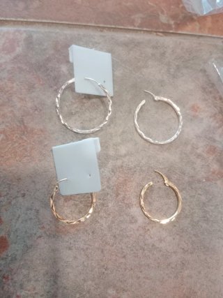 Pendientes facetados dorados y plateados 10 pares