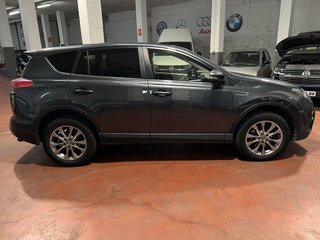 TOYOTA Rav4 2.5l hybrid 4WD Feel