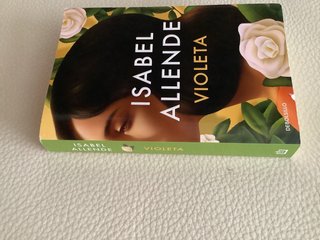 Novela bestseller en edición de bolsillo