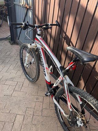 Bicicleta MTB Mendiz RX8 Carbono 26"