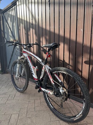 Bicicleta MTB Mendiz RX8 Carbono 26"