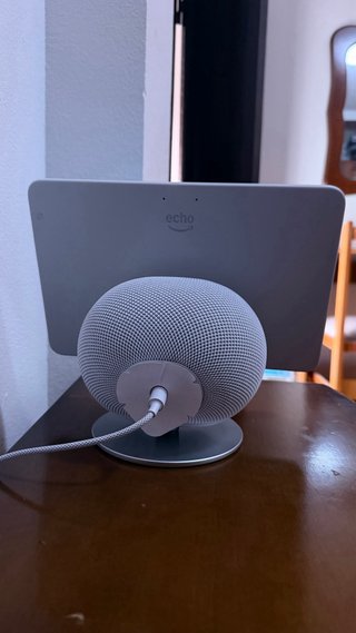 Alexa Echo Show 11 con base 360