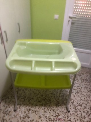 Cuco y bañera para bebés