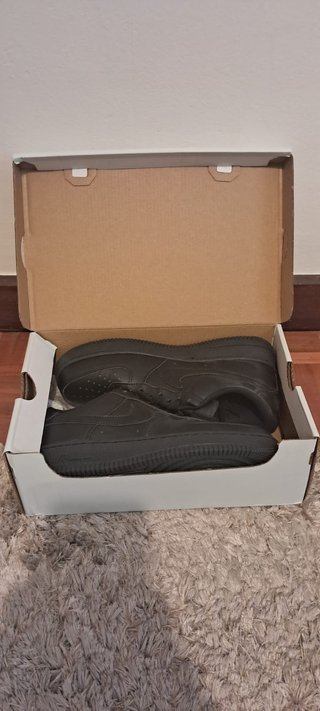 Nike Air Force 1 '07 Negras Talla 41