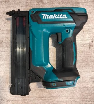 Clavadora 18V LXT 1,2mm DFN350 Makita
