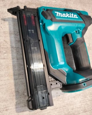 Clavadora 18V LXT 1,2mm DFN350 Makita