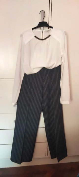 Conjunto Stradivarius Pantalón y Blusa T38
