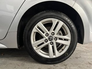 Toyota Corolla 1.8 125H BUSINESS PLUS E-CVT