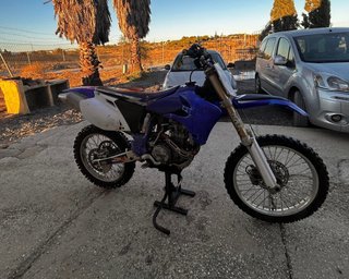 Moto de cross Yamaha