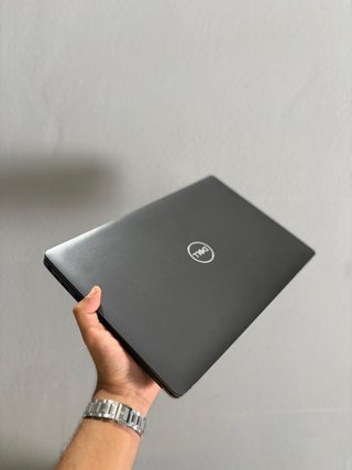 Dell Latitude 5500 i5-8265U 8 RAM 256 SSD + Regalo