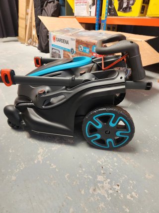 Cortacésped Gardena PowerMax Duo 46/36V