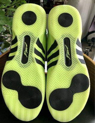Adidas D.O.N Issue 5 IE7801 Amarillo/Negro
