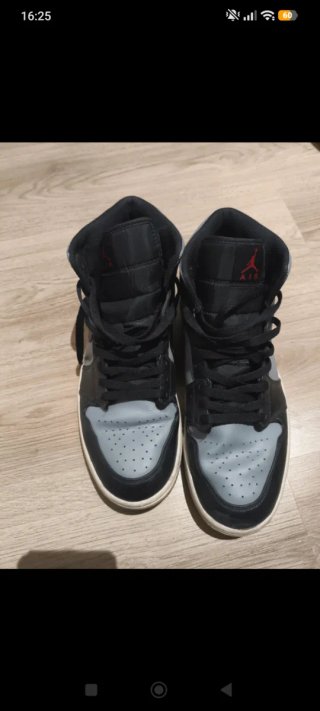 Jordan 1 High Black Grey