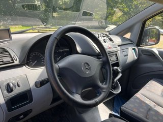 Mercedes-Benz Vito 2007. 3 plazas