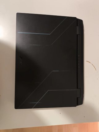 Acer Nitro 5 i7 RTX 3050 Ti para piezas o reparar