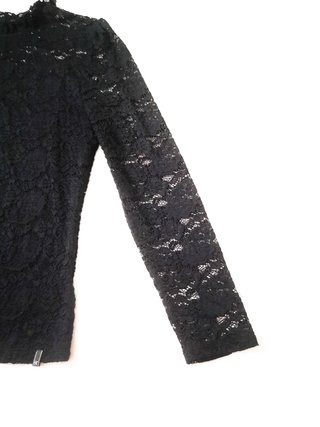 Supertrash / Blusa de encaje negro M
