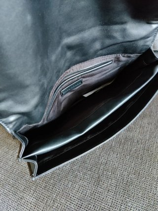Bolso Zara negro de piel