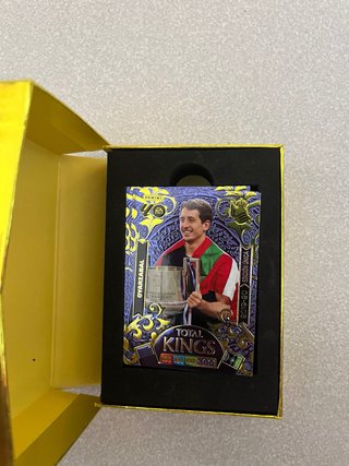 Caja Panini Adrenalyn XL LaLiga 25/26 total kingsk