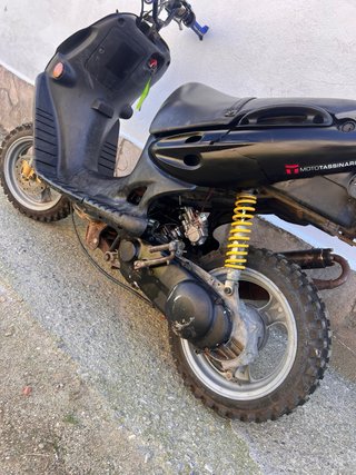 Suzuki Katana AY 50 Negra