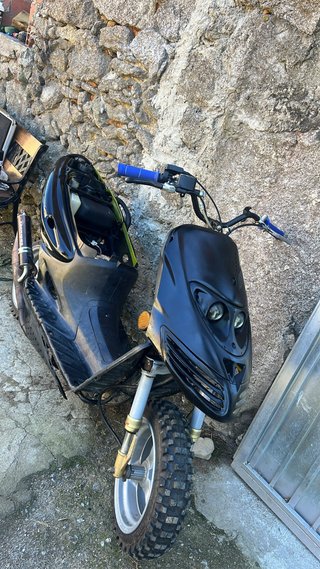 Suzuki Katana AY 50 Negra