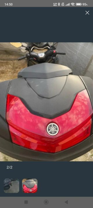 Baúl + soporte YAMAHA X MAX 2015