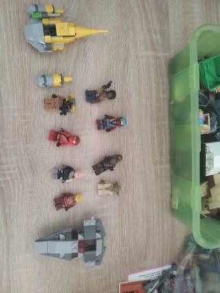 Figuras Lego Star Wars y Ninjago