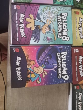 Colección libros  polican y el club de chiquigato