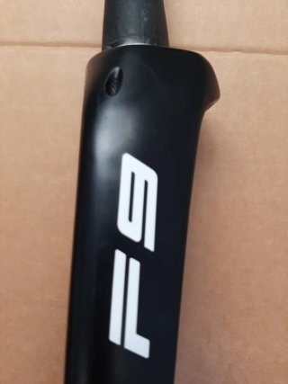 Horquilla Bici Carbono MARCA Superior