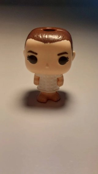 Figura Funko Once Stranger Things Kinder Joy