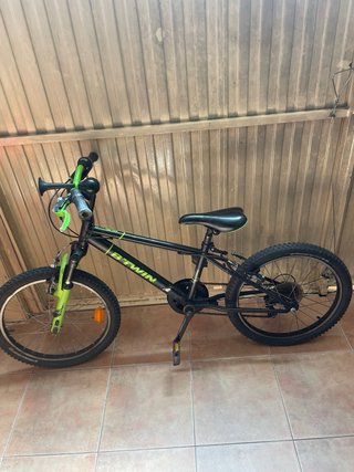 Bicicleta Infantil B'TWIN Negra y Verde