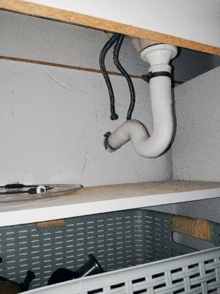 Mueble de baño con lavabo y mármol