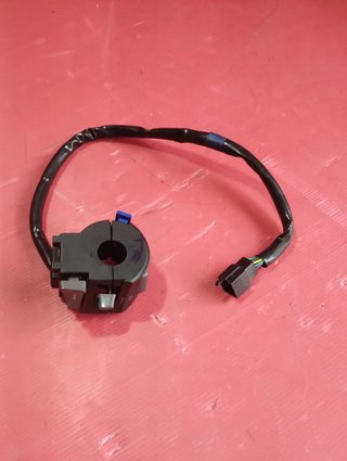 COMMUTATORE COMANDI MANUBRIO SINISTRO APRILIA