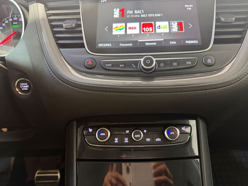 Opel Grandland X 2020, foto 13