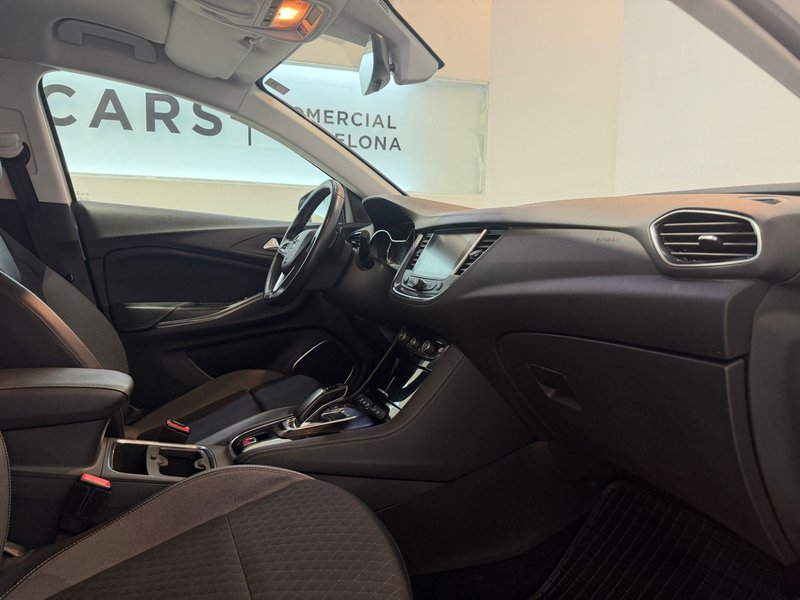 Opel Grandland X 2020, foto 22