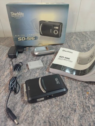 Cámara Digital Starblitz SD-516 5.0 MP
