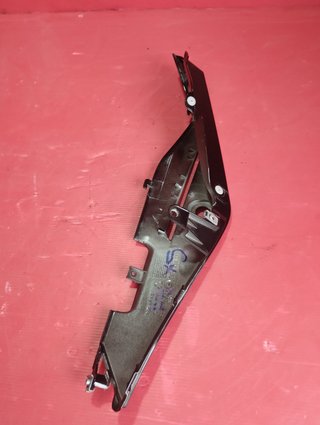 SCOCCA POSTERIORE SINISTRA APRILIA TUONO 125 2025