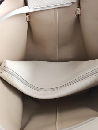 Bolso de piel sintética, beige claro