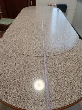 Mesa de cocina redonda de madera maciza  Muy bueno