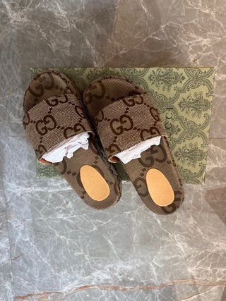 Sandalias Gucci Beige/Marrón