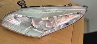 Faro Izquierdo Renault Megane 3