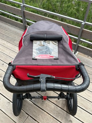 Silla de paseo Baby Jogger roja