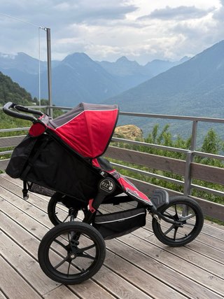 Silla de paseo Baby Jogger roja