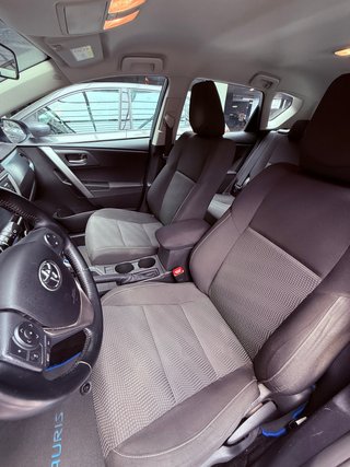 Toyota Auris 2014