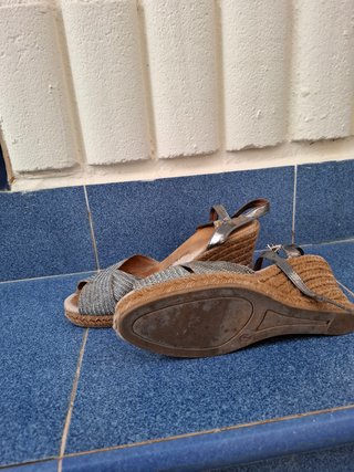 Sandalias cuña esparto beige/plata